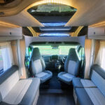 Auto Trail F-Line 72 dinette