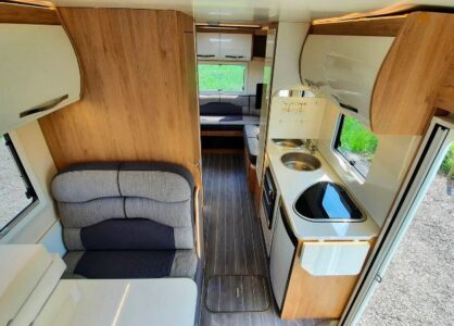 Auto Roller 746 2024 Interior